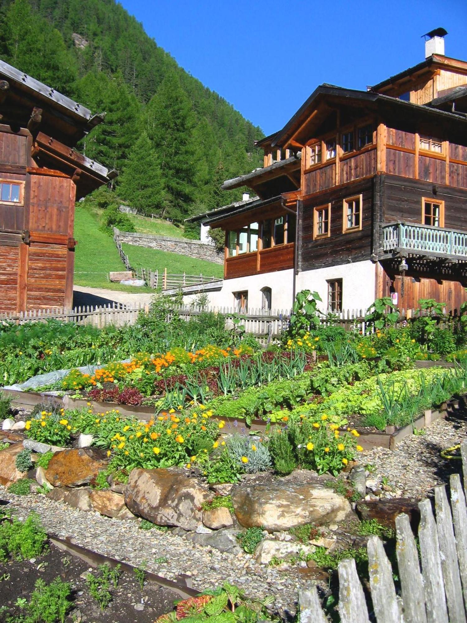 Hotel Ultnerhof Santa Gertrude Екстериор снимка