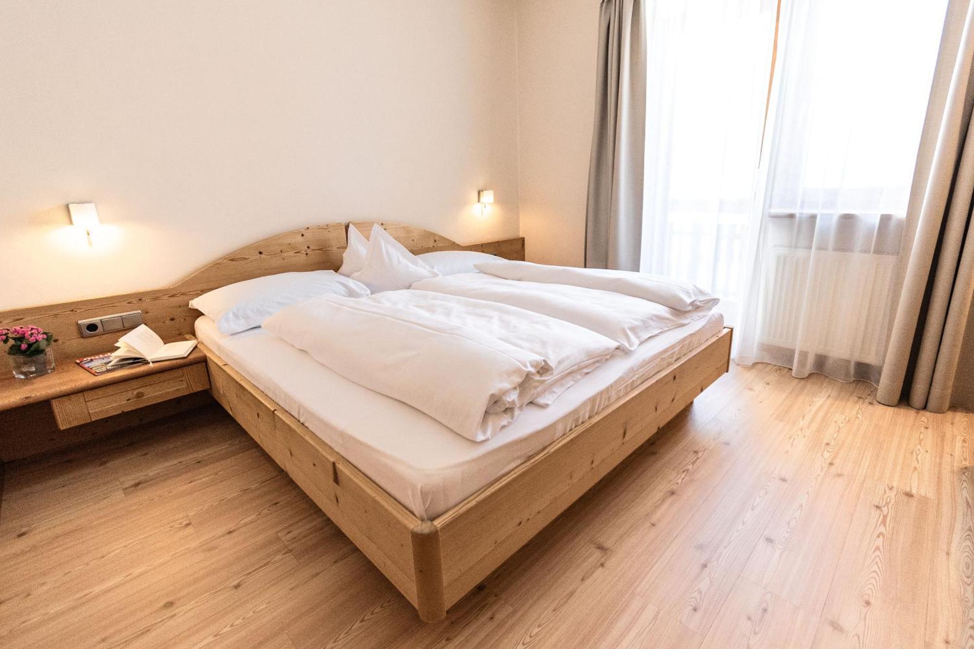 Hotel Ultnerhof Santa Gertrude Екстериор снимка