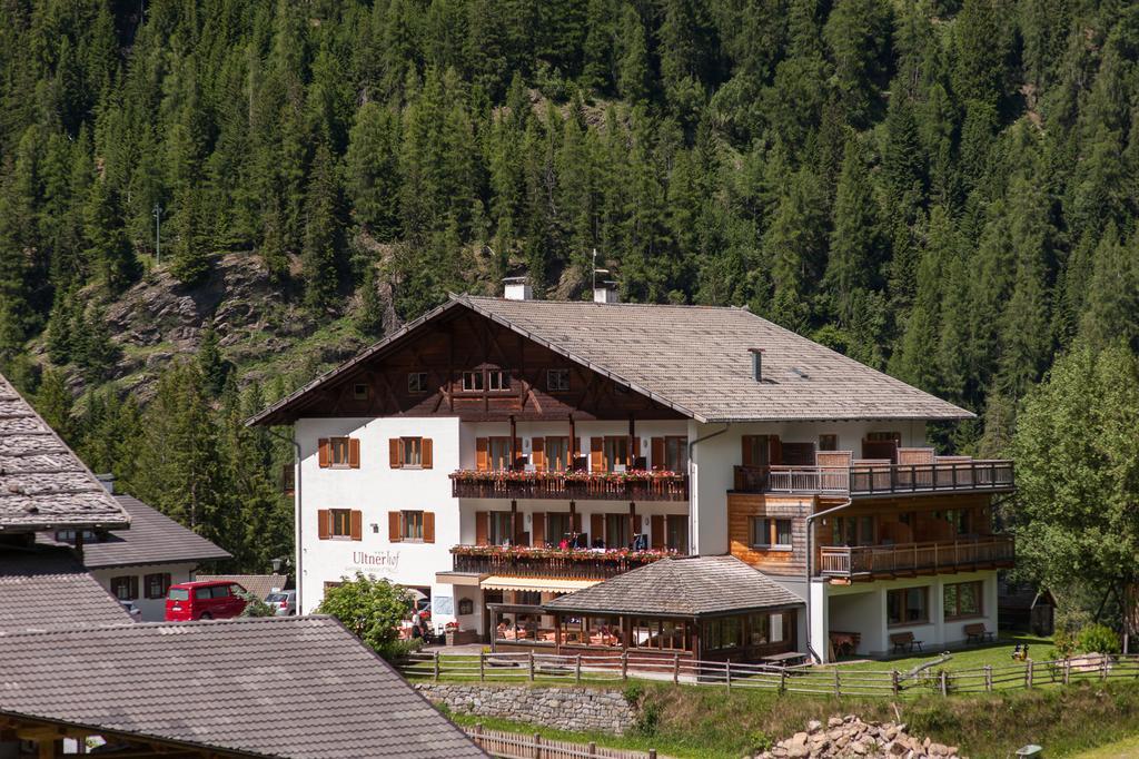 Hotel Ultnerhof Santa Gertrude Екстериор снимка